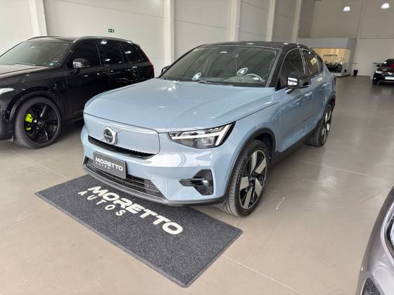 VOLVO C40 P8 RECHARGE PURE ELECTRIC AWD
